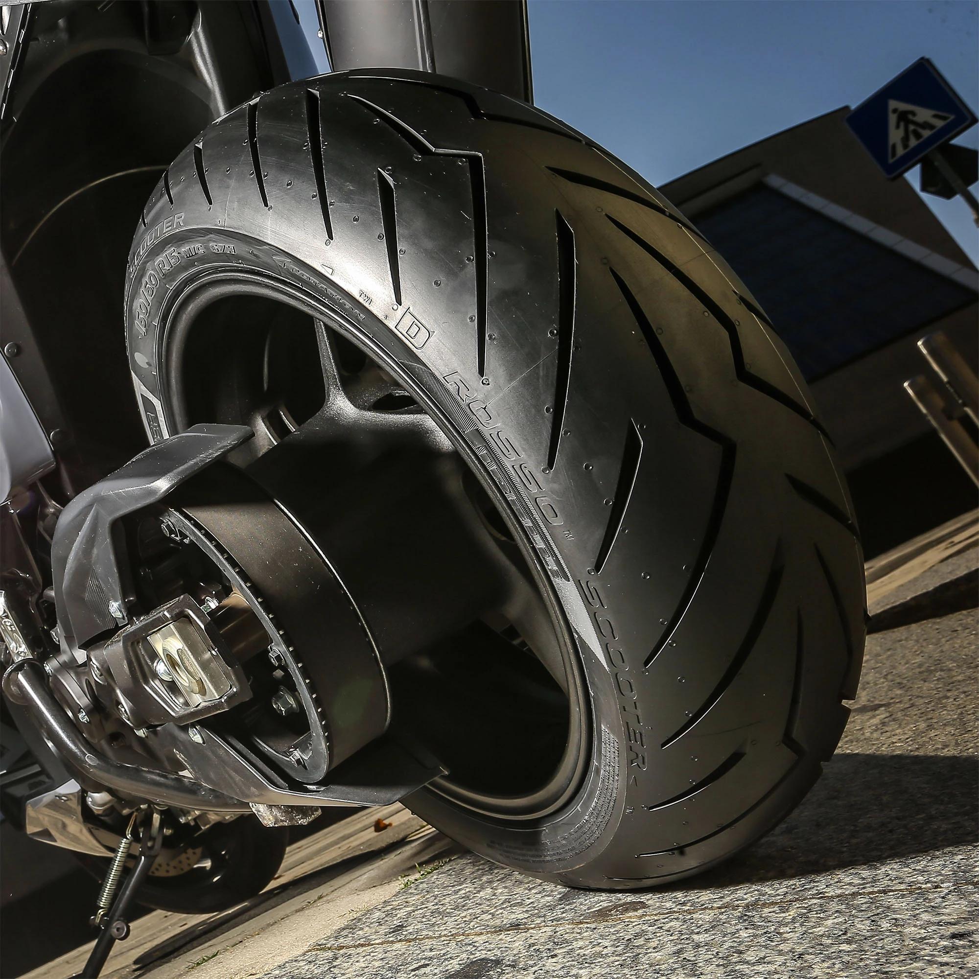 Llanta Scooter PIRELLI 130/70-12 62P TL Diablo Rosso 5