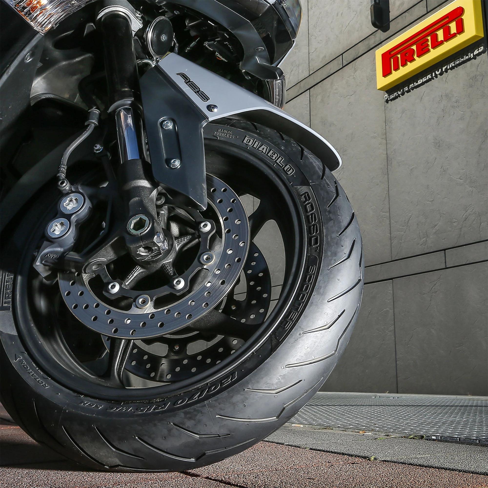 Llanta Scooter PIRELLI 130/70-12 62P TL Diablo Rosso 6